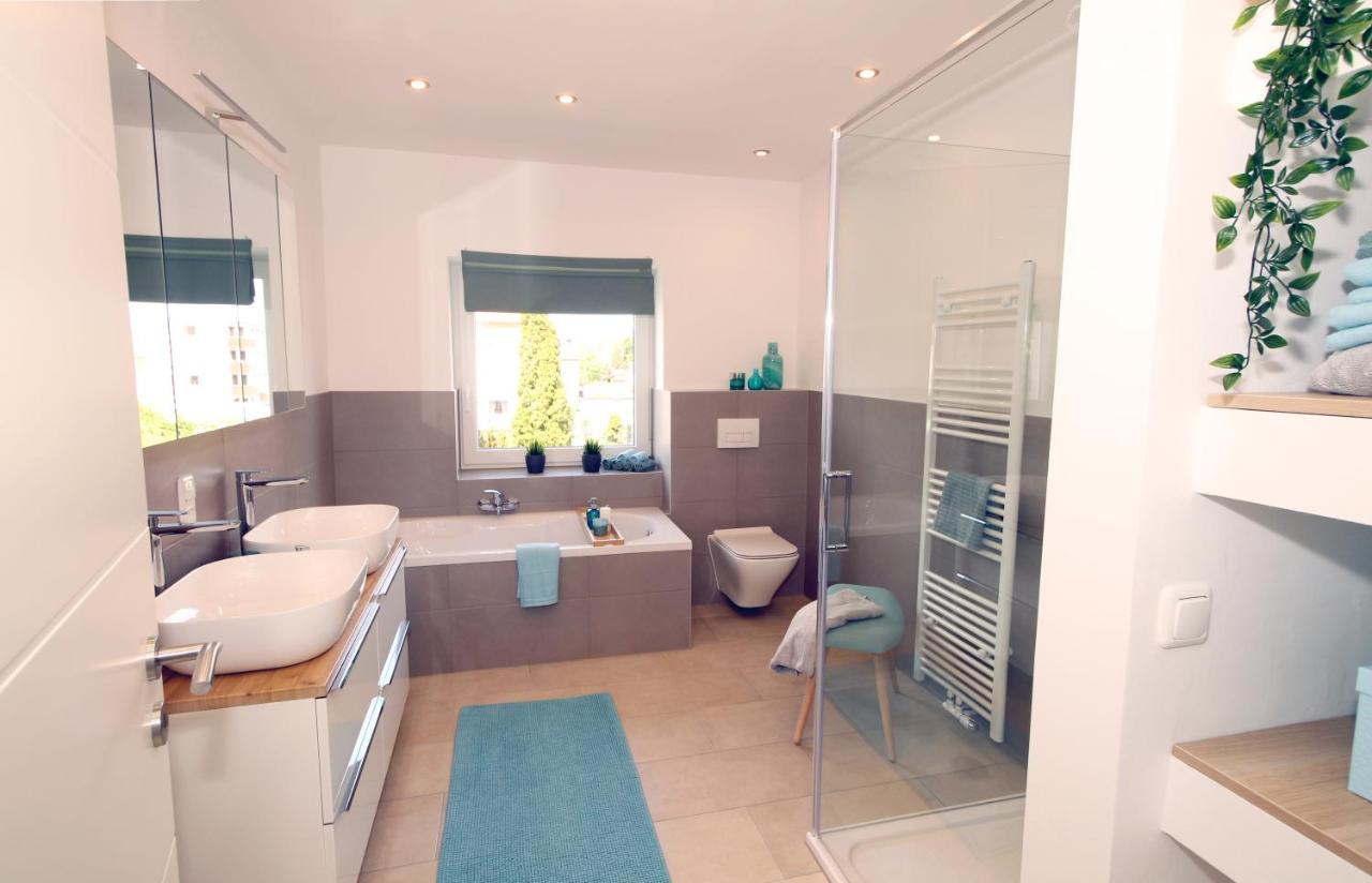 Ferienhaus Westermann, 4 Schlafzimmer, Waschmaschine, Trockner, Businesswohnung, Monteurzimmer Залцгитер Екстериор снимка